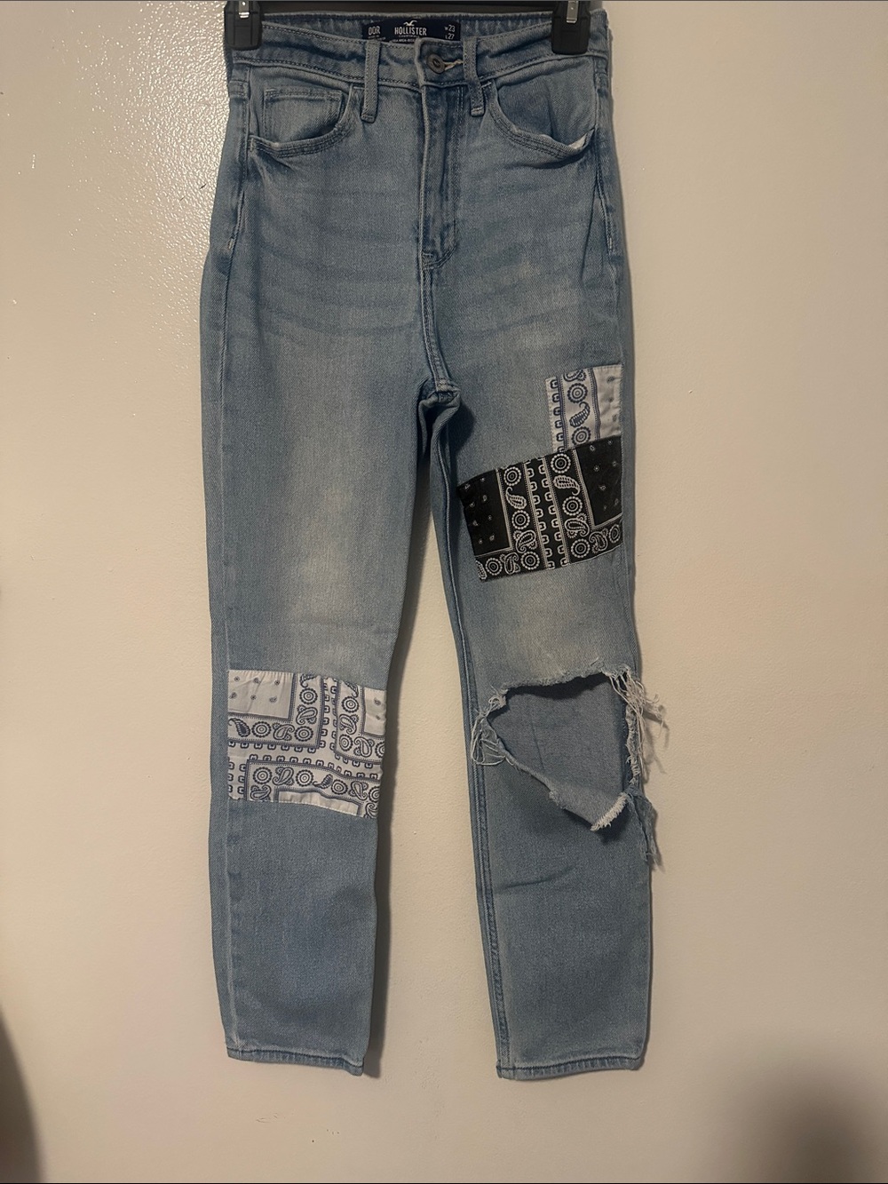 Hollister High-Rise Light Blue Patchwork Bandana Jeans
